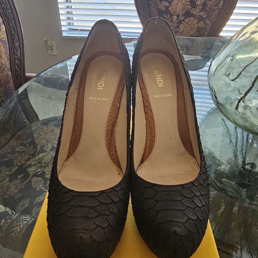 Fendi Black Textured Women's Heels